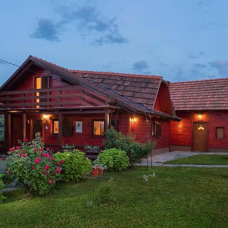 Villa Kuca Za Odmor Jezero Ogulin Exterior foto