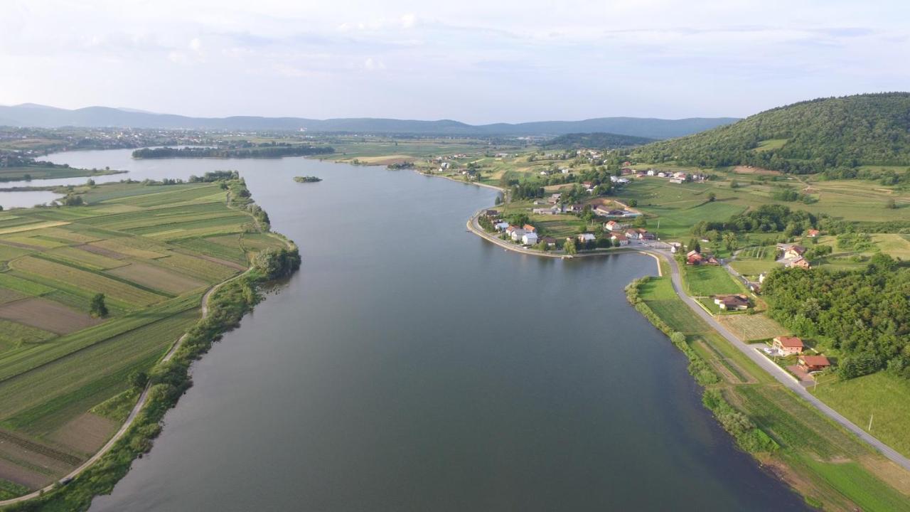 Villa Kuca Za Odmor Jezero Ogulin Exterior foto